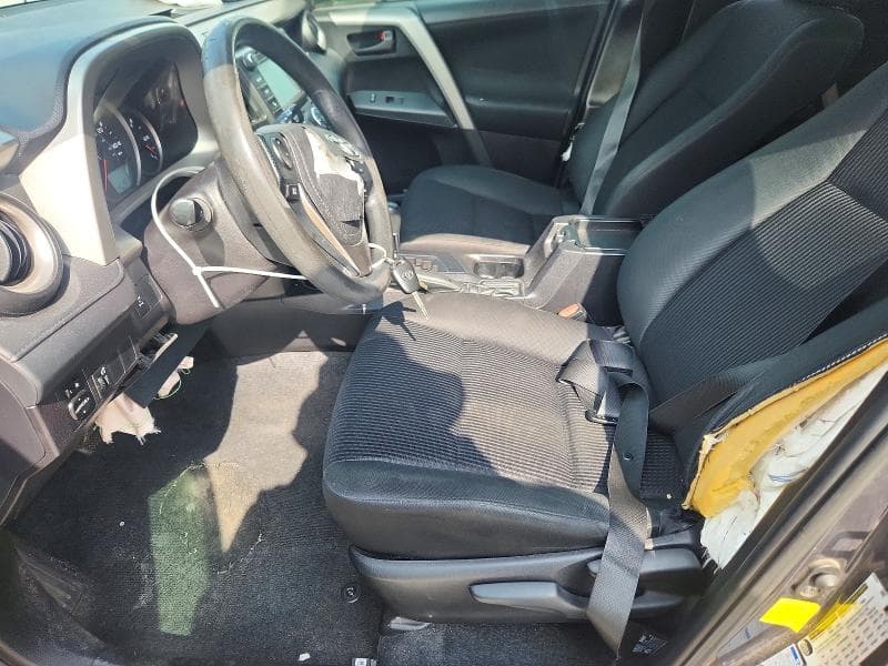 2016 TOYOTA RAV4 LE LE 7