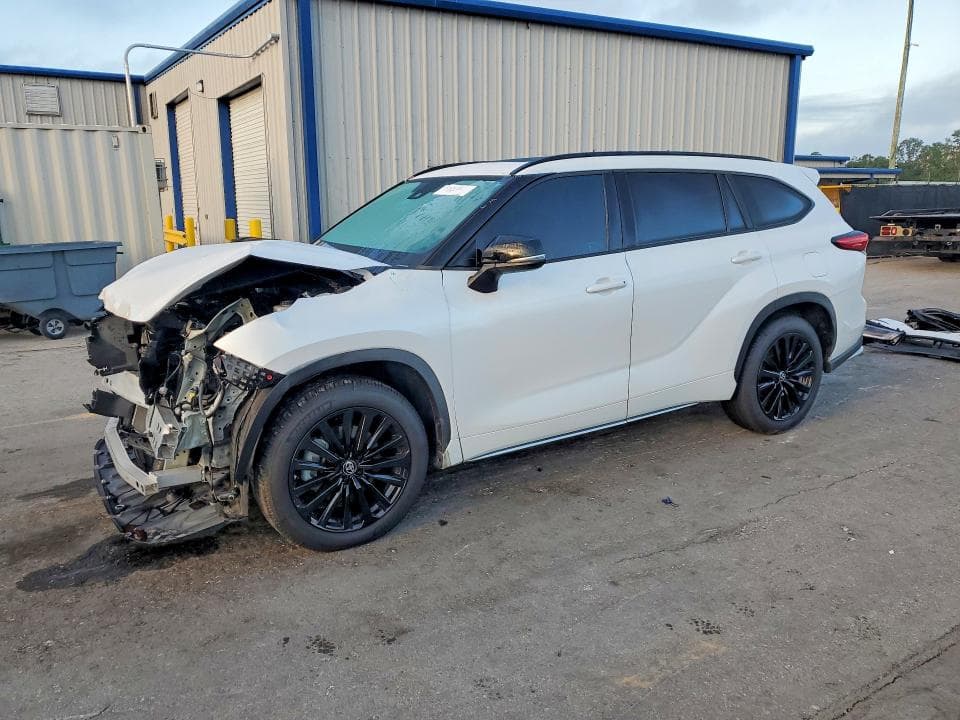2023 TOYOTA HIGHLANDER XSE