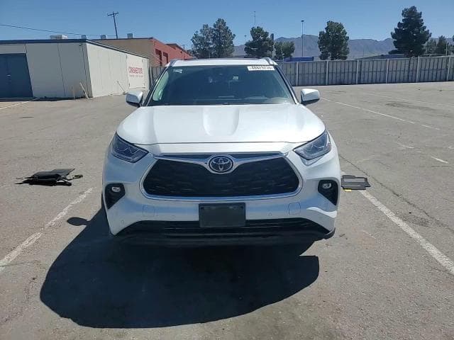 2022 TOYOTA HIGHLANDER 14