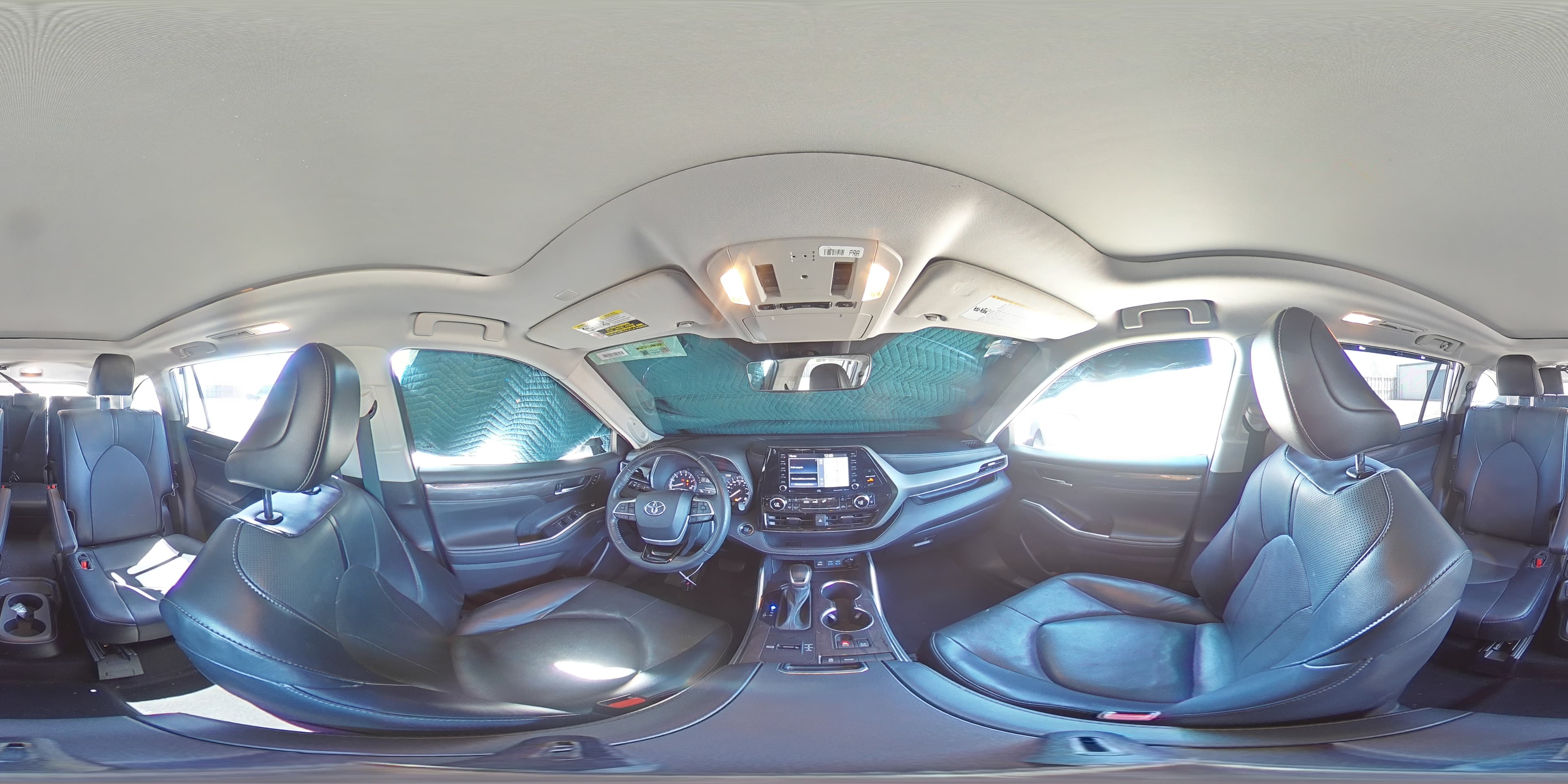 2022 TOYOTA HIGHLANDER 15