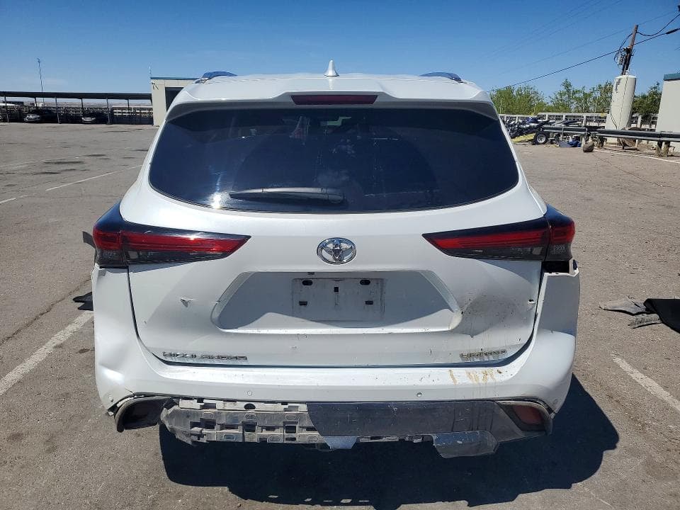 2022 TOYOTA HIGHLANDER 6