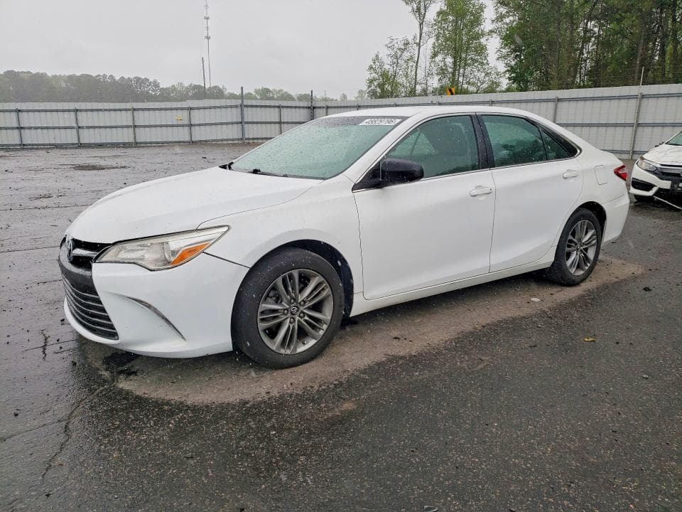 2017 TOYOTA CAMRY SE SE - 1