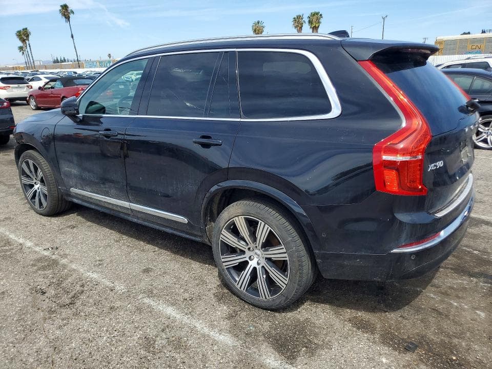 2024 VOLVO XC90 PLUS 2