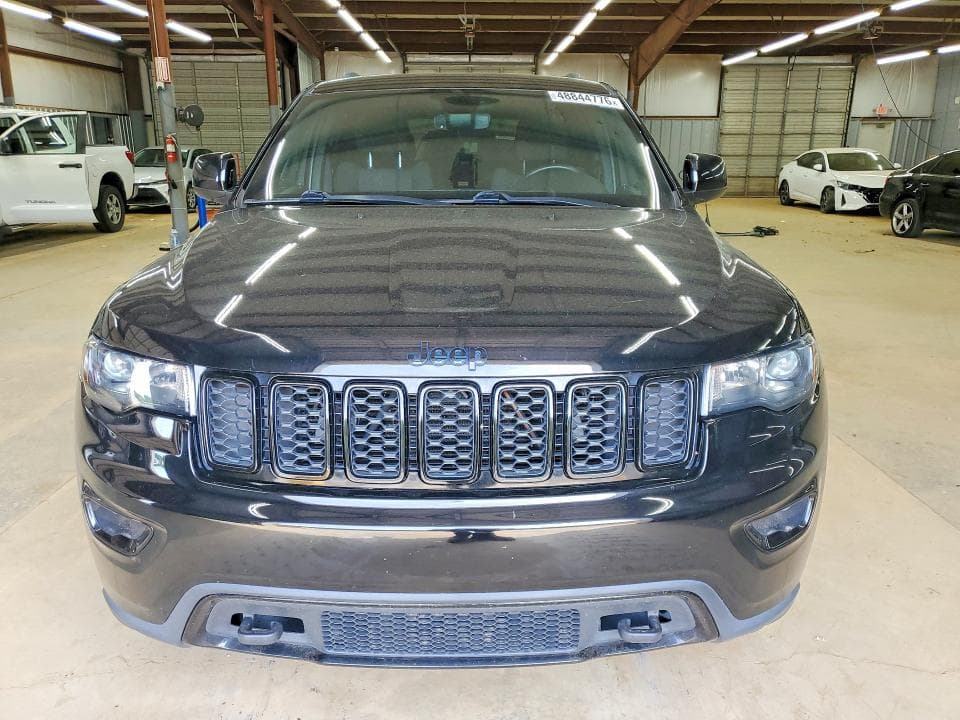 2018 JEEP GRAND CHEROKEE LAREDO 5