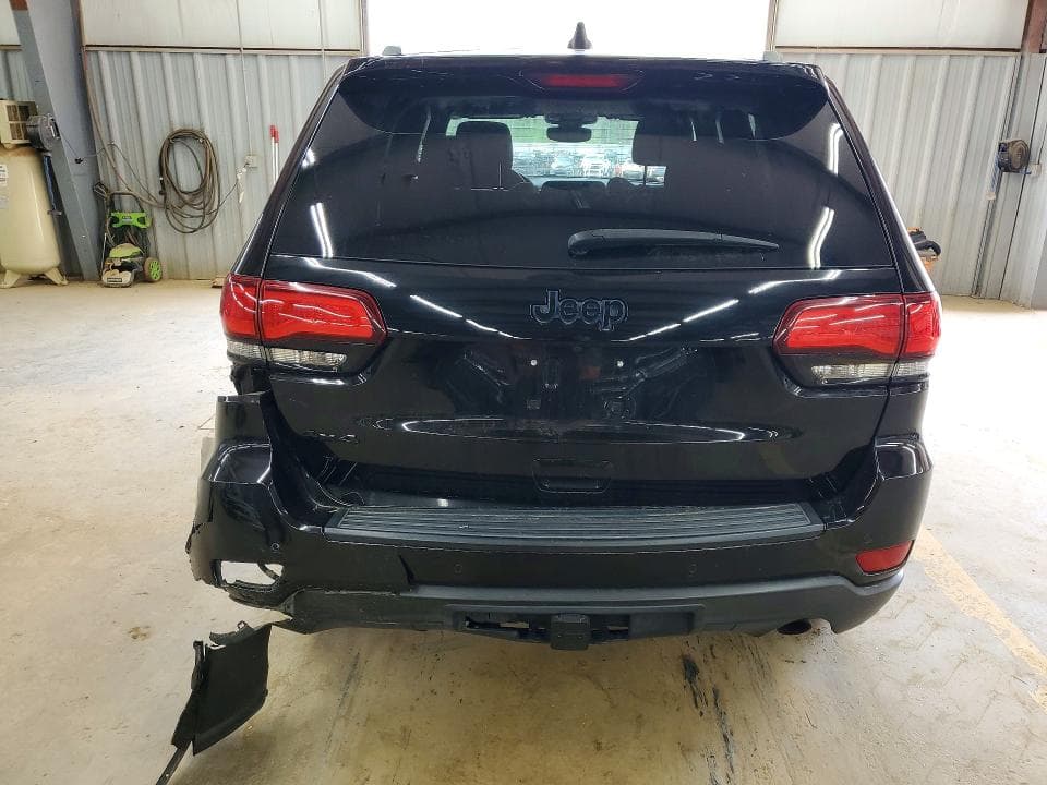 2018 JEEP GRAND CHEROKEE LAREDO 6