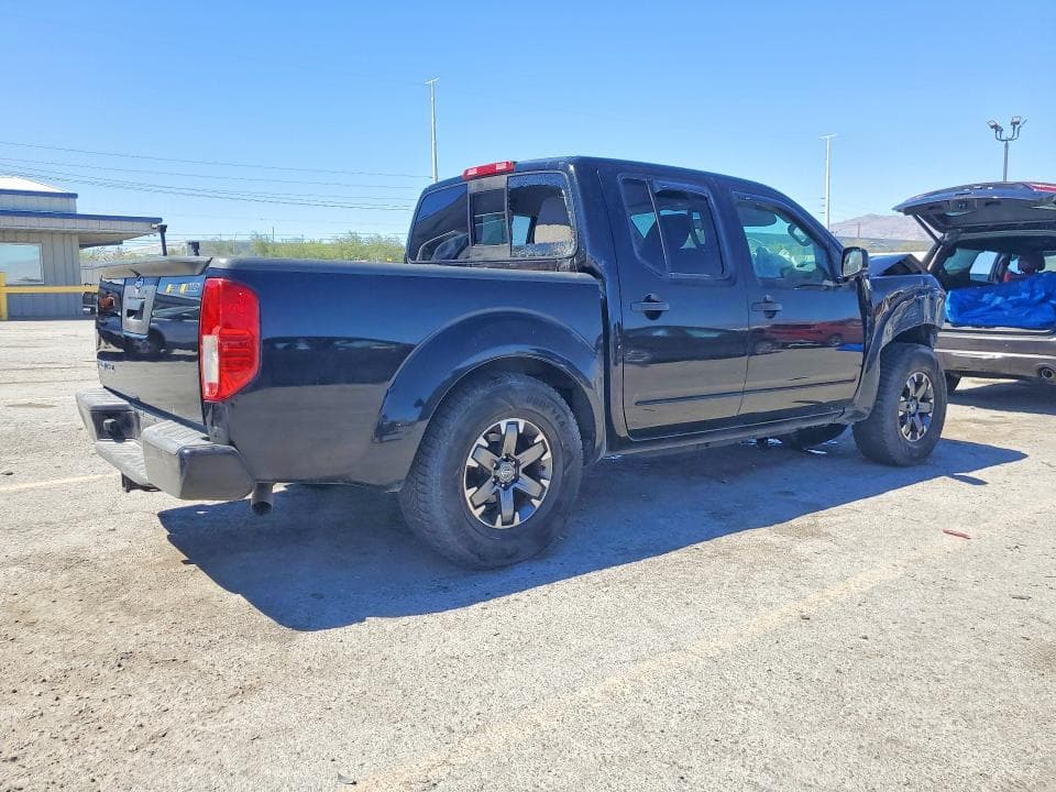 2016 NISSAN FRONTIER DESERT RUNNER 3