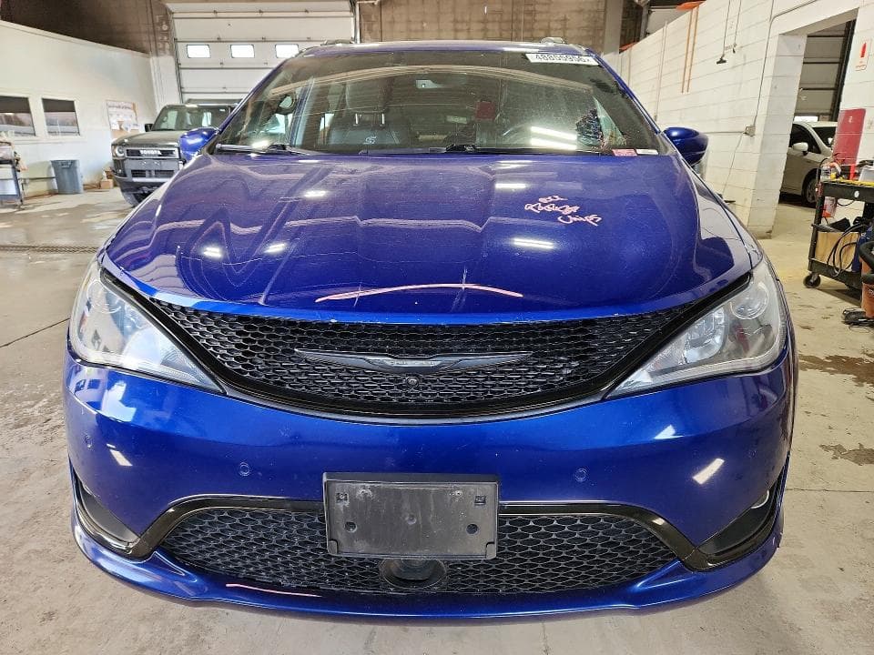 2020 CHRYSLER PACIFICA TOURING L PLUS 5