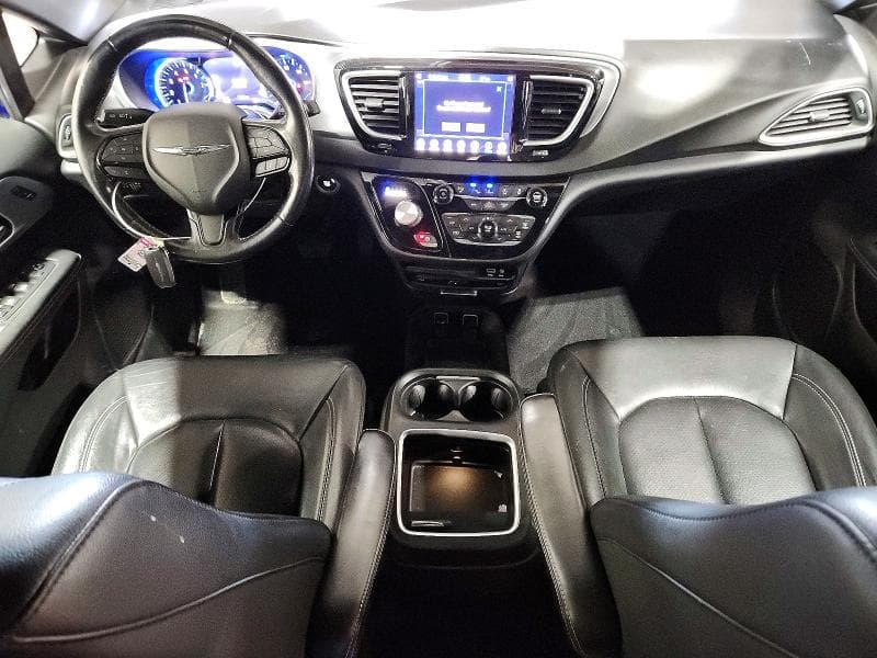 2020 CHRYSLER PACIFICA TOURING L PLUS 8