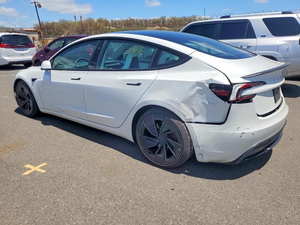 2024 TESLA MODEL 3 2