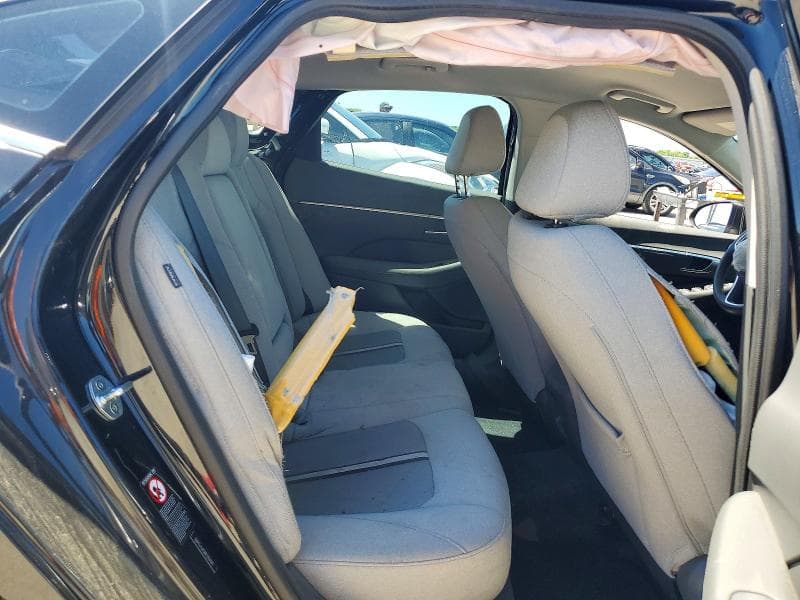 2021 HYUNDAI SONATA SEL 10