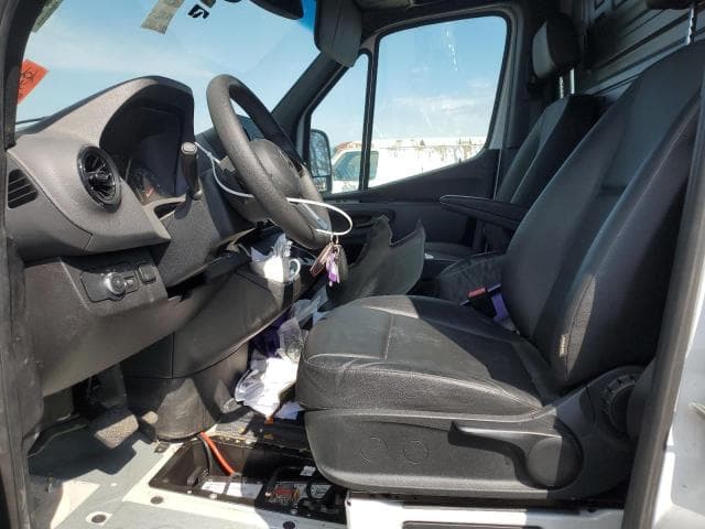 2022 MERCEDES-BENZ SPRINTER 2500 8