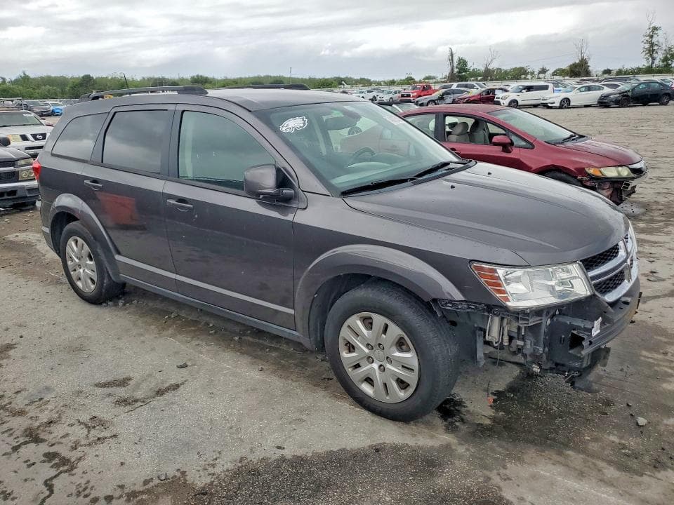 2019 DODGE JOURNEY SE 4