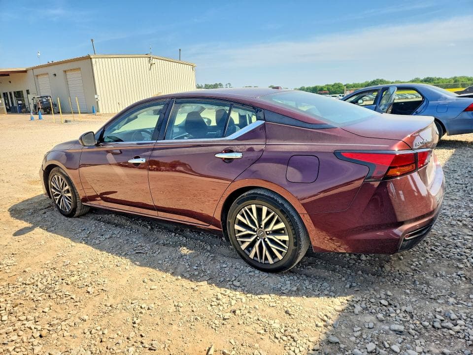 2023 NISSAN ALTIMA SV SV 2