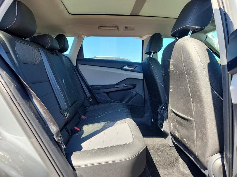 2024 VOLKSWAGEN TAOS SE 11