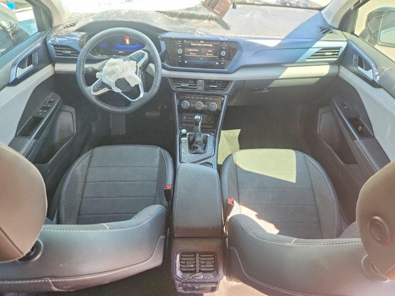2024 VOLKSWAGEN TAOS SE 8
