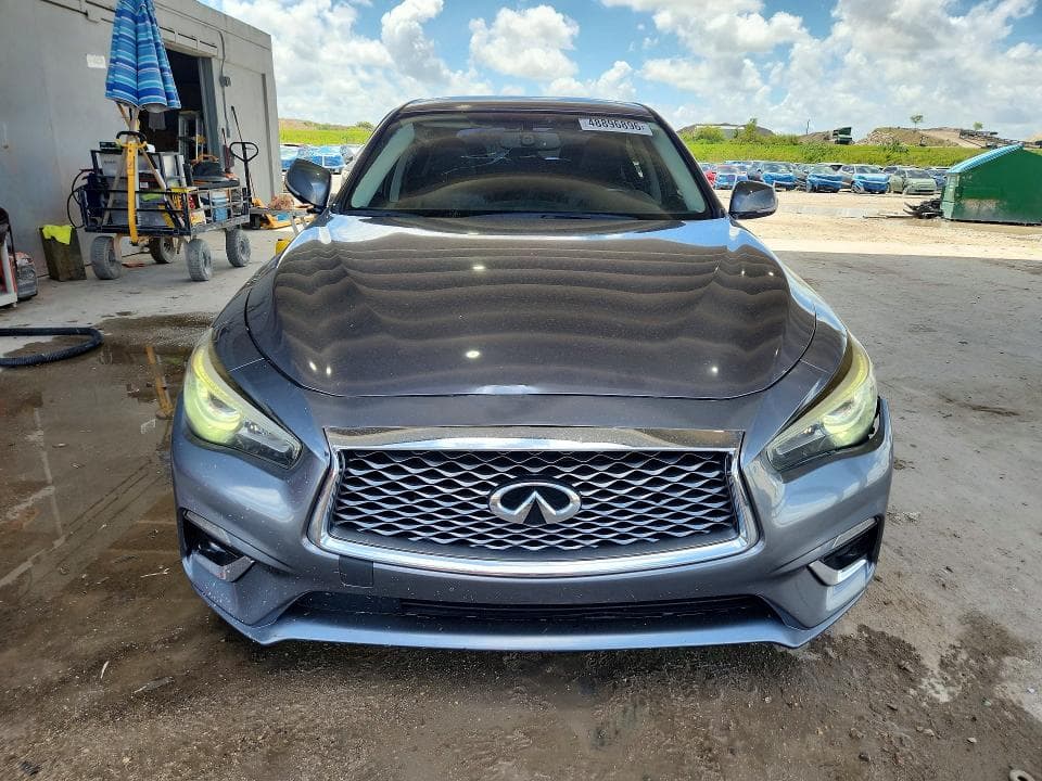 2021 INFINITI Q50 LUXE 5