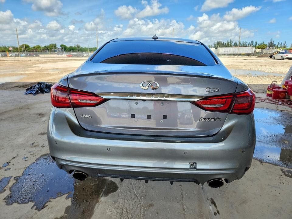 2021 INFINITI Q50 LUXE 6