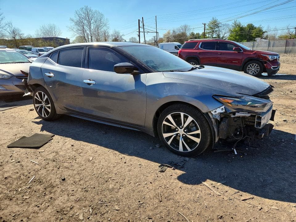 2018 NISSAN MAXIMA 3.5 S 4