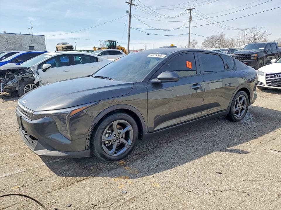 2025 KIA K4 LXS 1