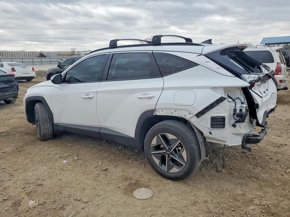 2026 HYUNDAI TUCSON SEL 2