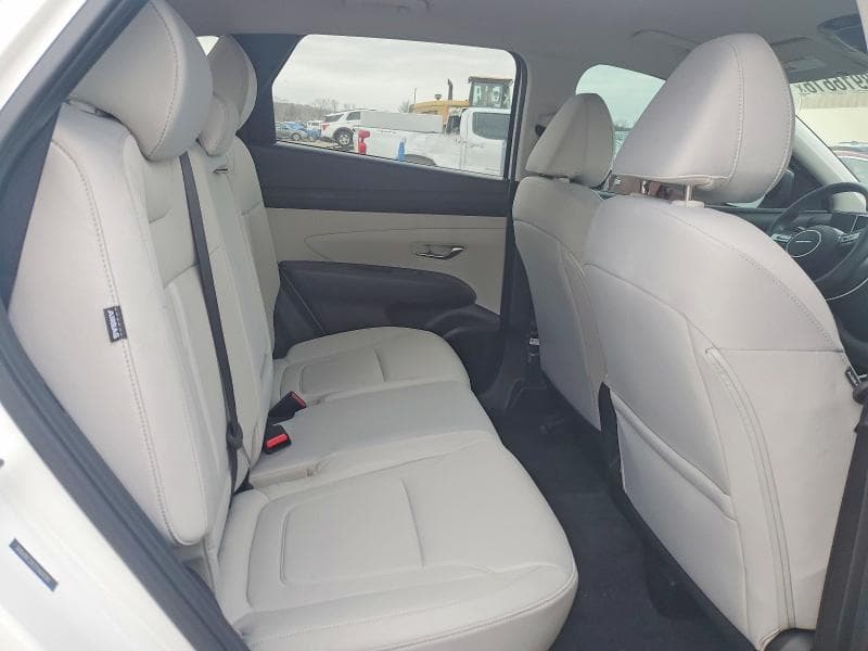 2026 HYUNDAI TUCSON SEL 11