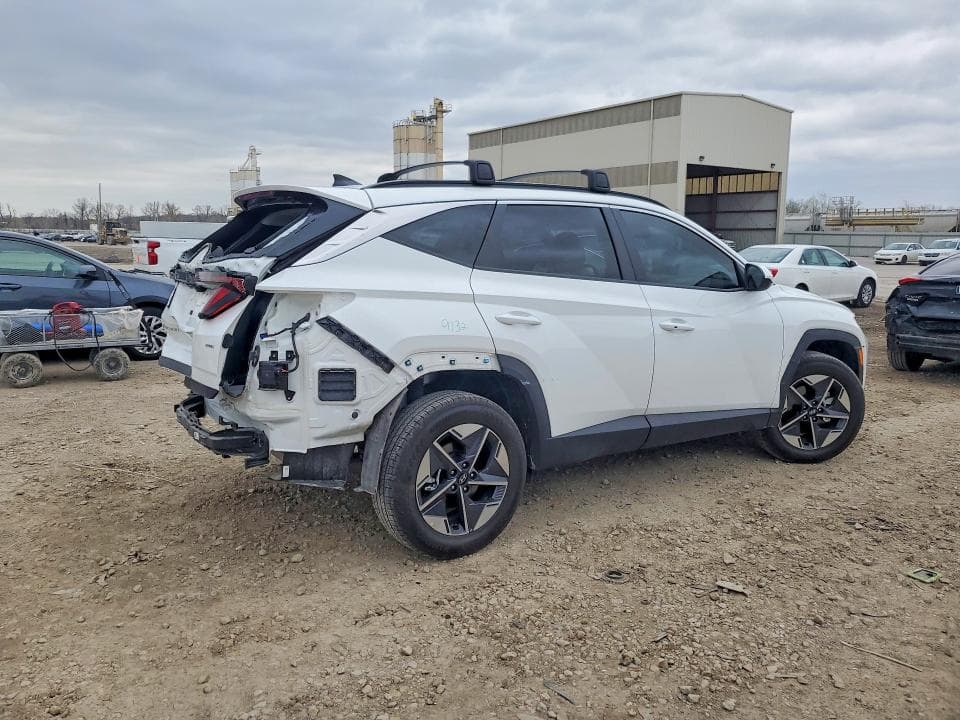 2026 HYUNDAI TUCSON SEL 3