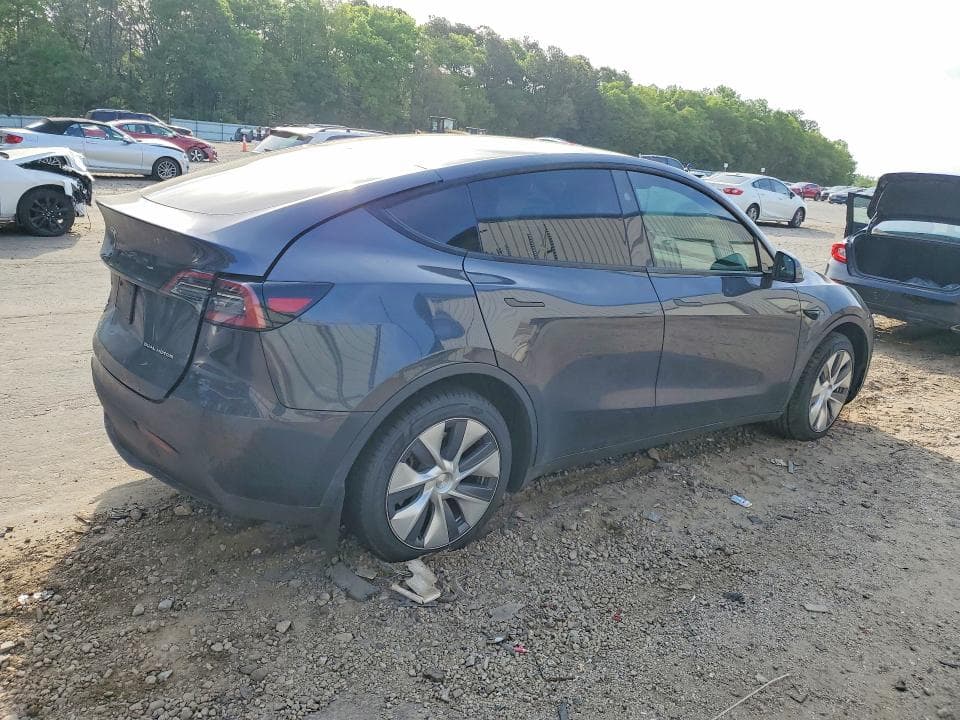 2024 TESLA MODEL Y 3