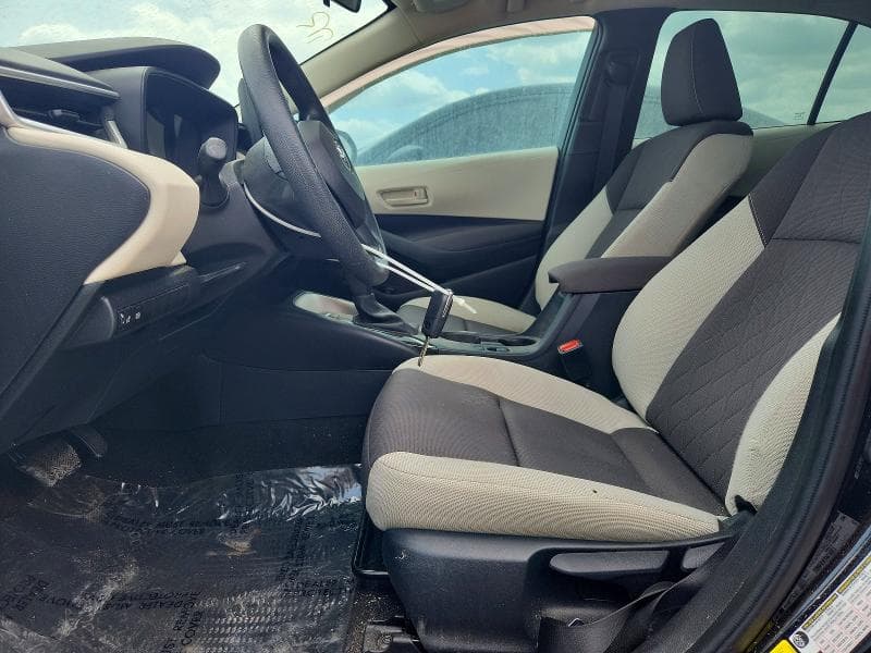 2024 TOYOTA COROLLA LE 7