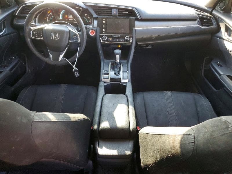 2018 HONDA CIVIC EX 8