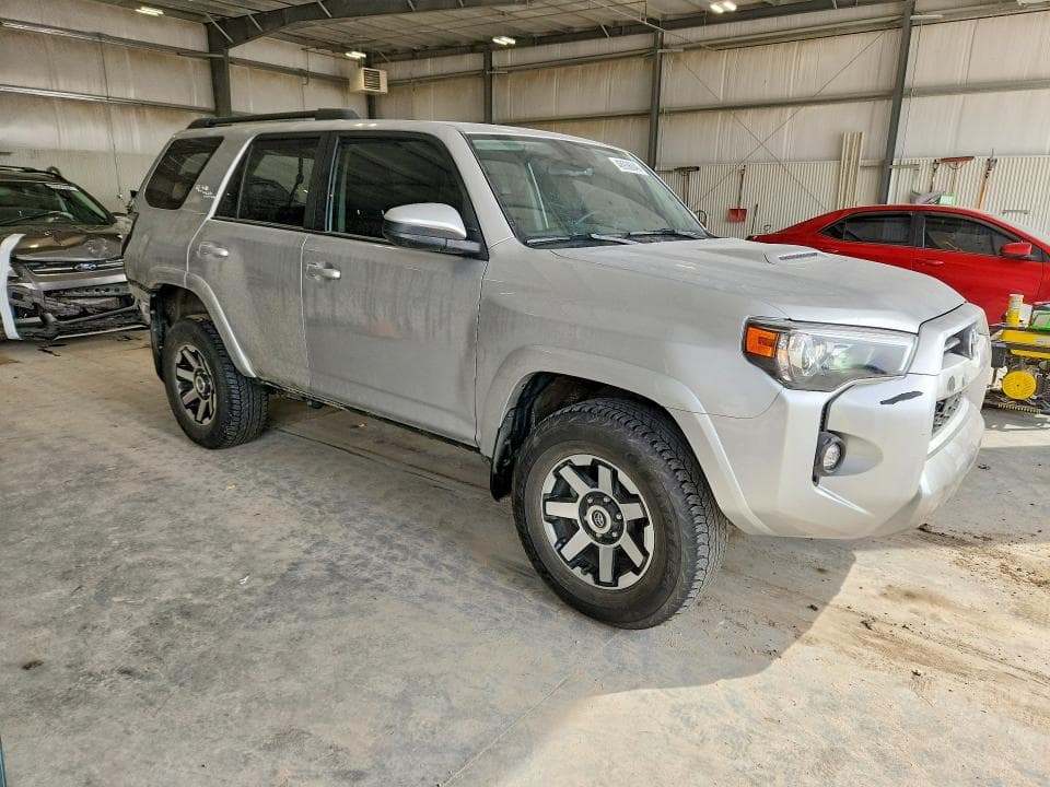 2023 TOYOTA 4RUNNER TRD OFF-ROAD 4