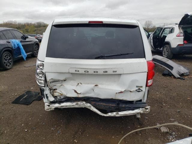 2017 DODGE GRAND CARAVAN SE 6