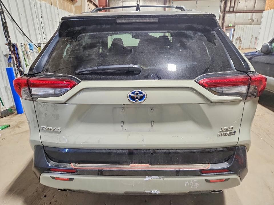 2023 TOYOTA RAV4 HYBRID XSE 6