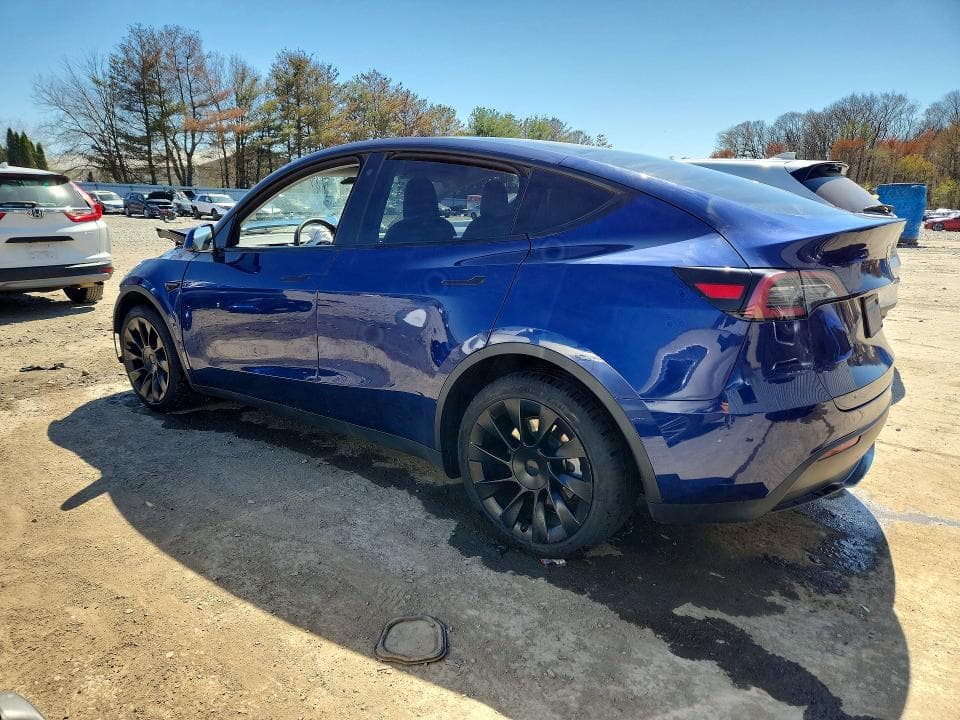 2023 TESLA MODEL Y 2