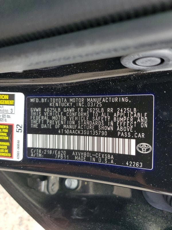 2025 TOYOTA CAMRY SE 13