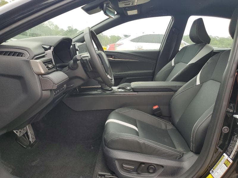 2025 TOYOTA CAMRY SE 7