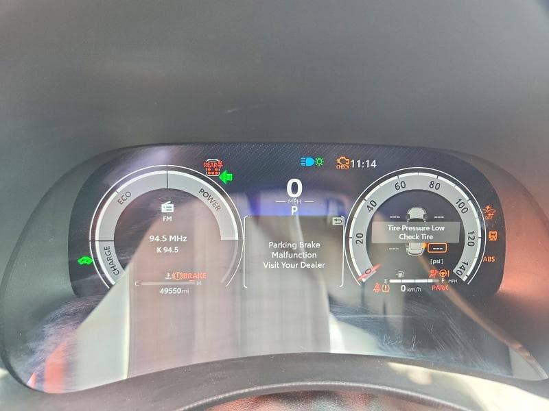 2023 TOYOTA HIGHLANDER HYBRID PLATINUM 9