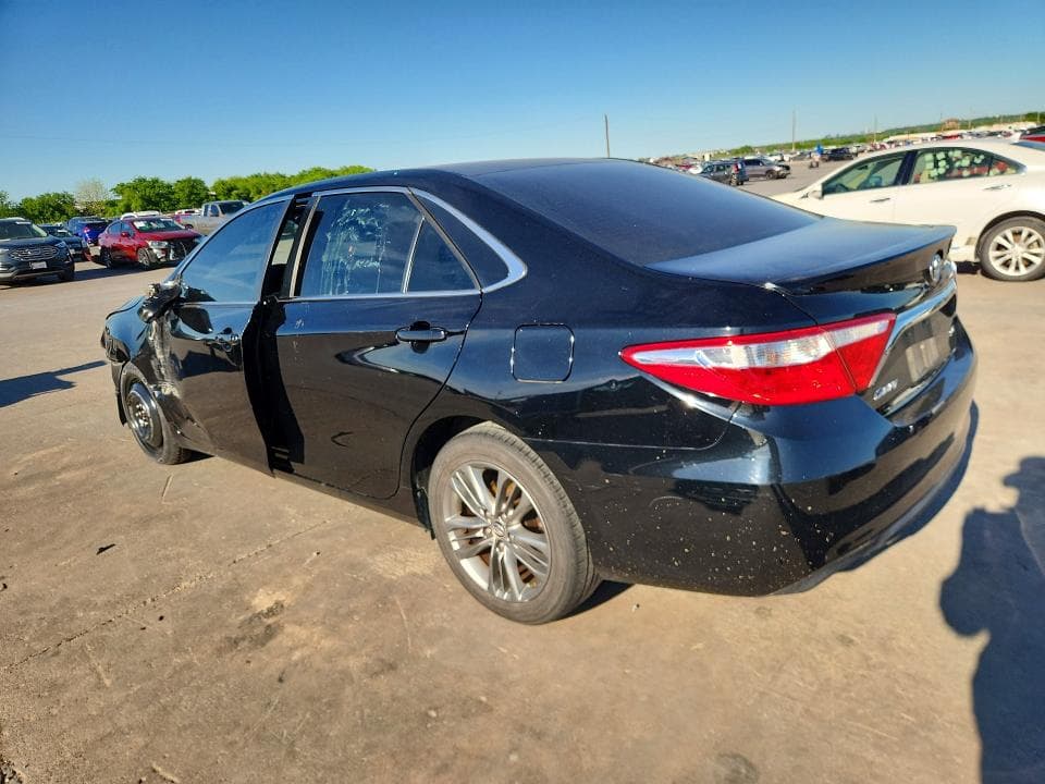 2017 TOYOTA CAMRY SE SE 2