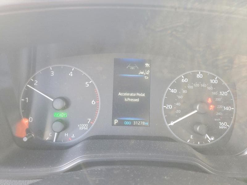 2023 TOYOTA COROLLA HYBRID LE 9