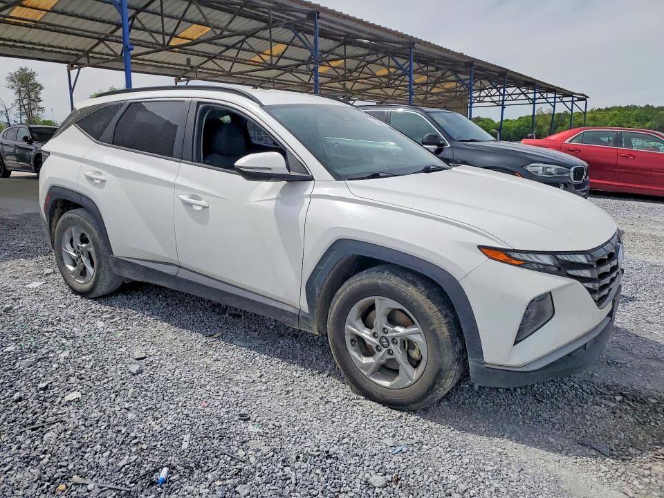 2023 HYUNDAI TUCSON SEL 4