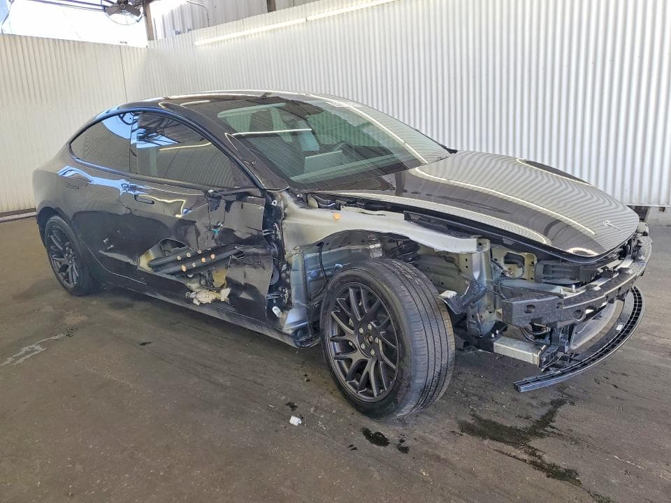2025 TESLA MODEL 3 4