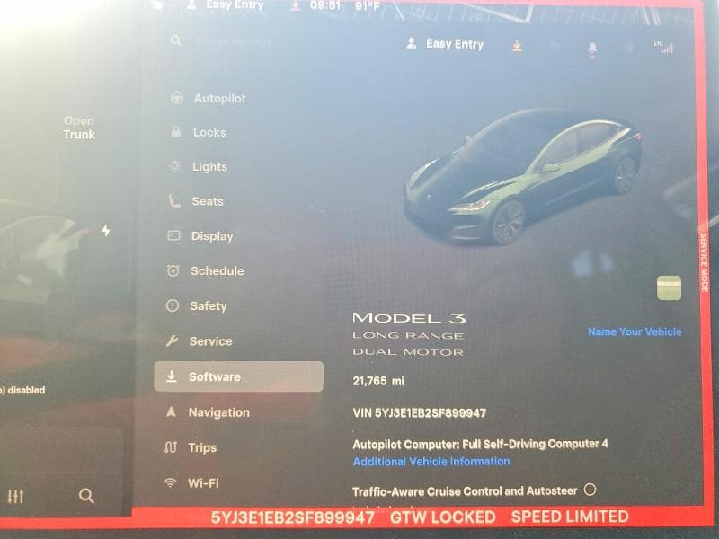 2025 TESLA MODEL 3 9