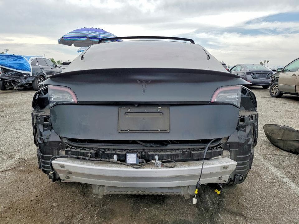 2021 TESLA MODEL 3 6
