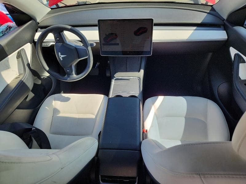 2022 TESLA MODEL Y 8