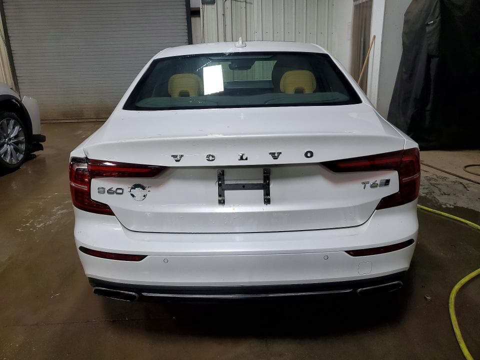 2019 VOLVO S60 T6 INSCRIPTION 6