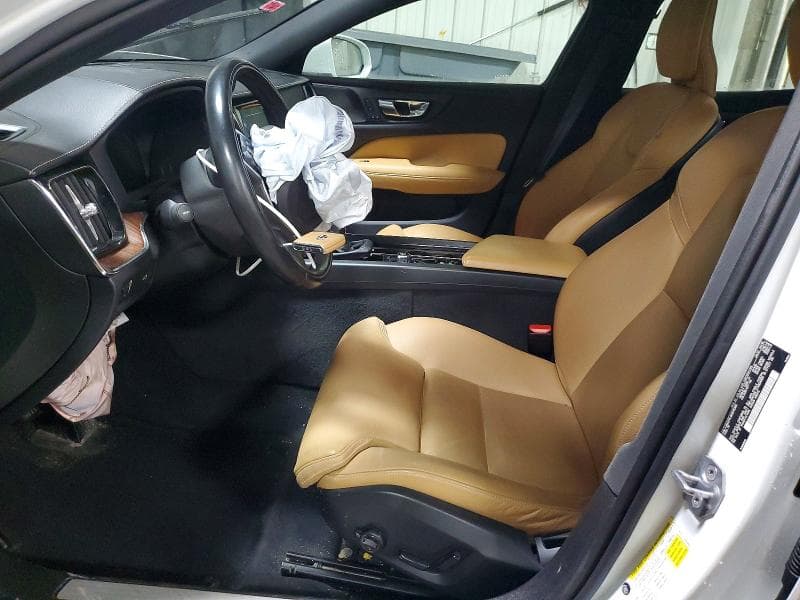 2019 VOLVO S60 T6 INSCRIPTION 7