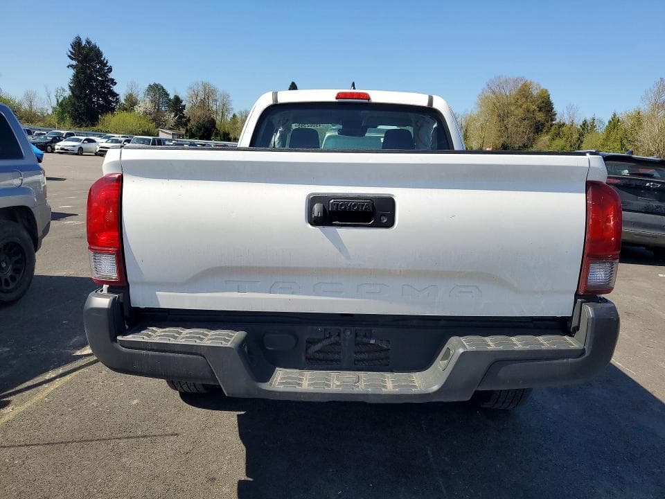 2018 TOYOTA TACOMA SR SR 6