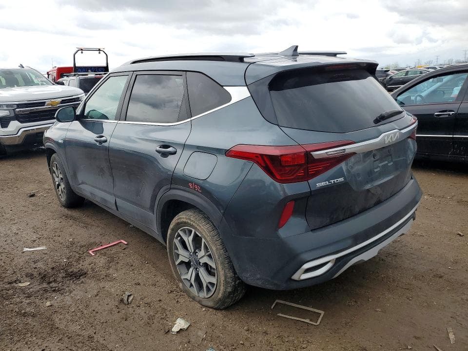 2023 KIA SELTOS EX 2