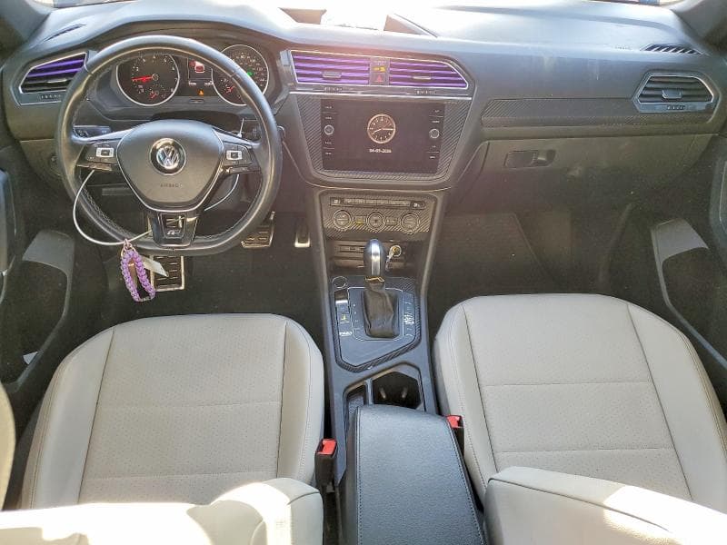 2020 VOLKSWAGEN TIGUAN SE 8