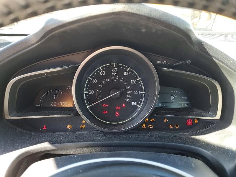 2018 MAZDA 3 TOURING 9