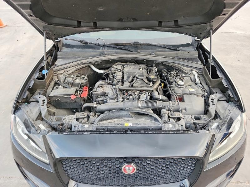 2018 JAGUAR F-PACE PREMIUM 25T PREMIUM 13